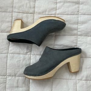 Bryr Chloe high heel clog in Evergreen